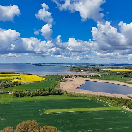 Apartamento Strandnahe Mit Terrasse, Gratis Nutzung Vom Ahoi Erlebnisbad Und Sauna In Sellin - Rex Rugia 28-1 Lobbe