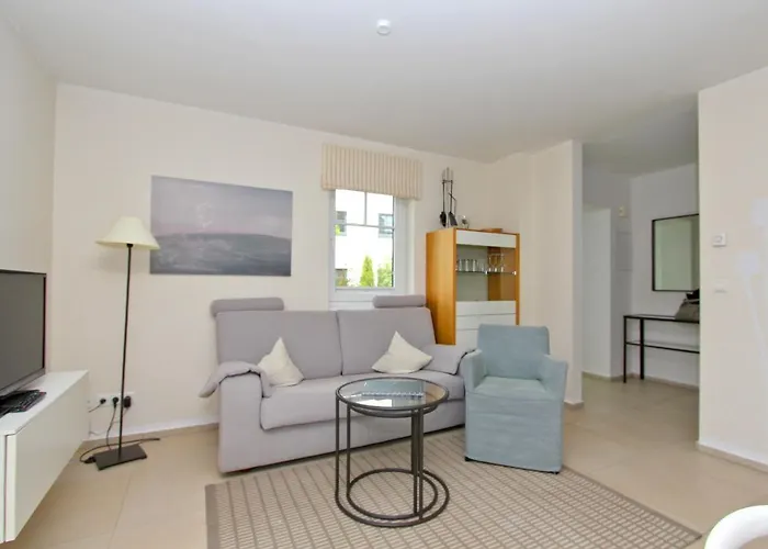 Апартаменты Strandnahe Mit Terrasse, Gratis Nutzung Vom Ahoi Erlebnisbad Und Sauna In Sellin - Rex Rugia 28-1 Лоббе